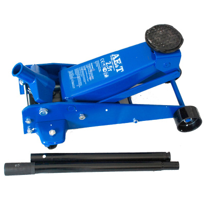 Домкрат подкатной T31202 AE&T 2,5т.